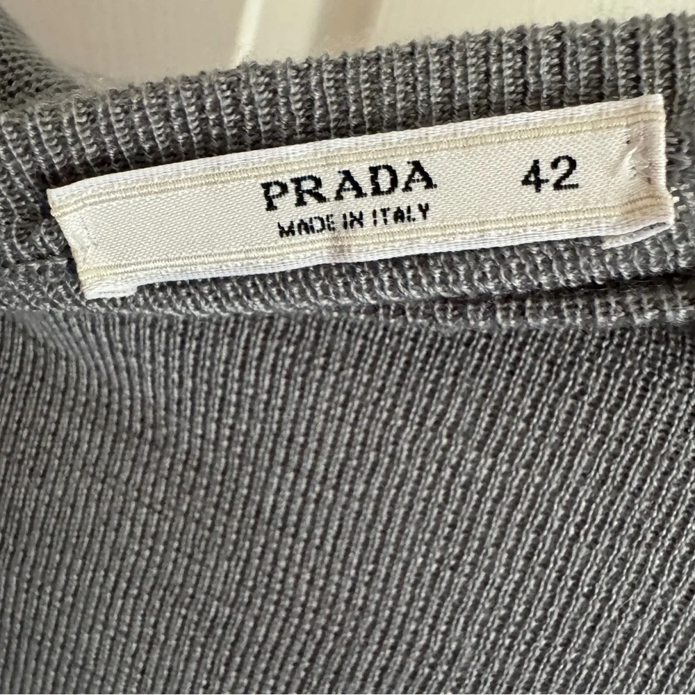 Prada - Picture 8 of 8